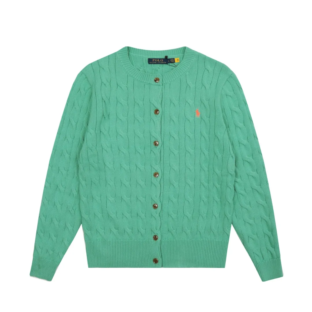 P230 Top quality" Style number: DS006# (not off the shelves all year round) [Ralph Lauren round neck solid color pony embroidery logo twist knitted cardigan] ✅Ralph Lauren Ralph Lauren classic basic versatile knitted cardigan jacket for all seasons ✅Main supplier platform live broadcast Wholesale entity Replacement if out of stock Not off the shelf ✅ZP quality 1:1 version Scan the code to enter the GF website Counter quality ✅Detailed quality The only one in Guangzhou Imported quality cotton yarn Focus on high-end, cost-effective, and good quality. Needless to say, the version is restored to the original version. The maximum size can be worn up to 160 pounds. Loose, comfortable and stress-free. ✅The upper body is simple and easy to match. A must-have for goddess ootd. Good-looking clothes are never picky. Must-have items in goddess wardrobe. Size: S- Navy blue white label Navy blue red label
